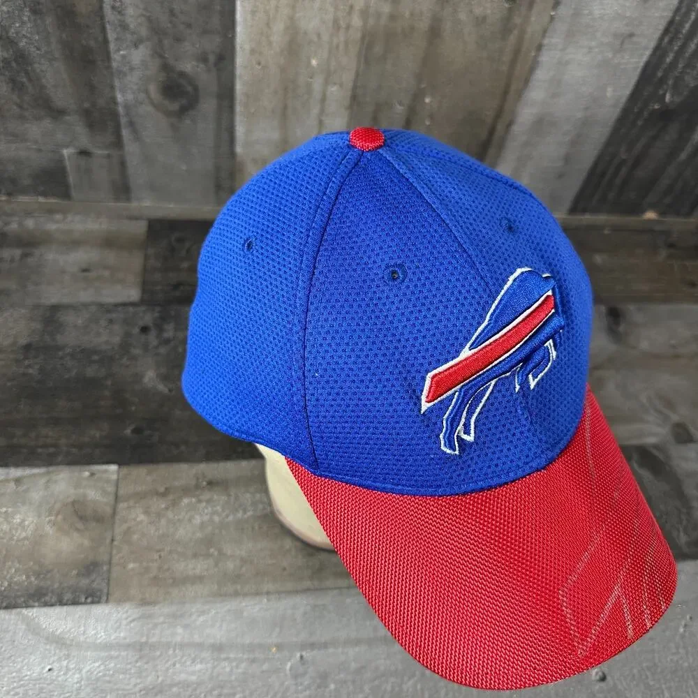 Buffalo Bills Hat S/M‎ Blue New Era 39THIRTY NFL Fitted Asymmetrical